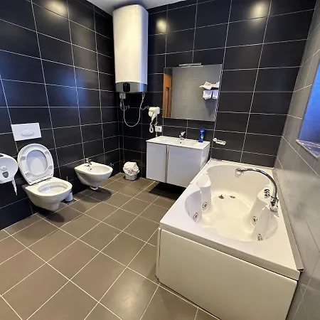 Hotel Gjallica Kukes