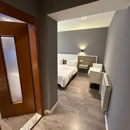 Hotel Gjallica Kukes