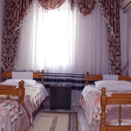 Hotel Gjallica 3*