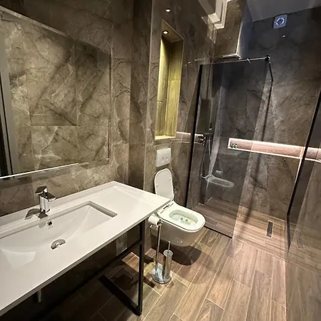 Hotell Gjallica Kukes